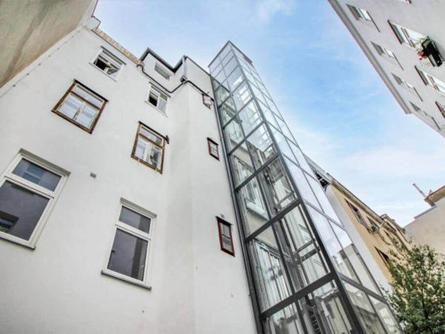 Luxury 2-Floor Rooftop Apartment With Terrace In The City Center 维也纳 外观 照片