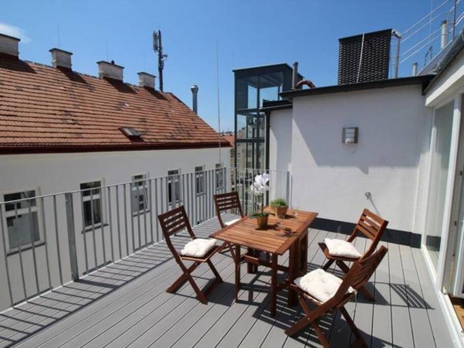 Luxury 2-Floor Rooftop Apartment With Terrace In The City Center 维也纳 外观 照片